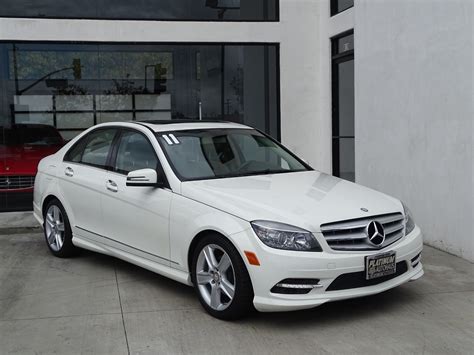 2011 Mercedes-Benz C-Class Owners Manual